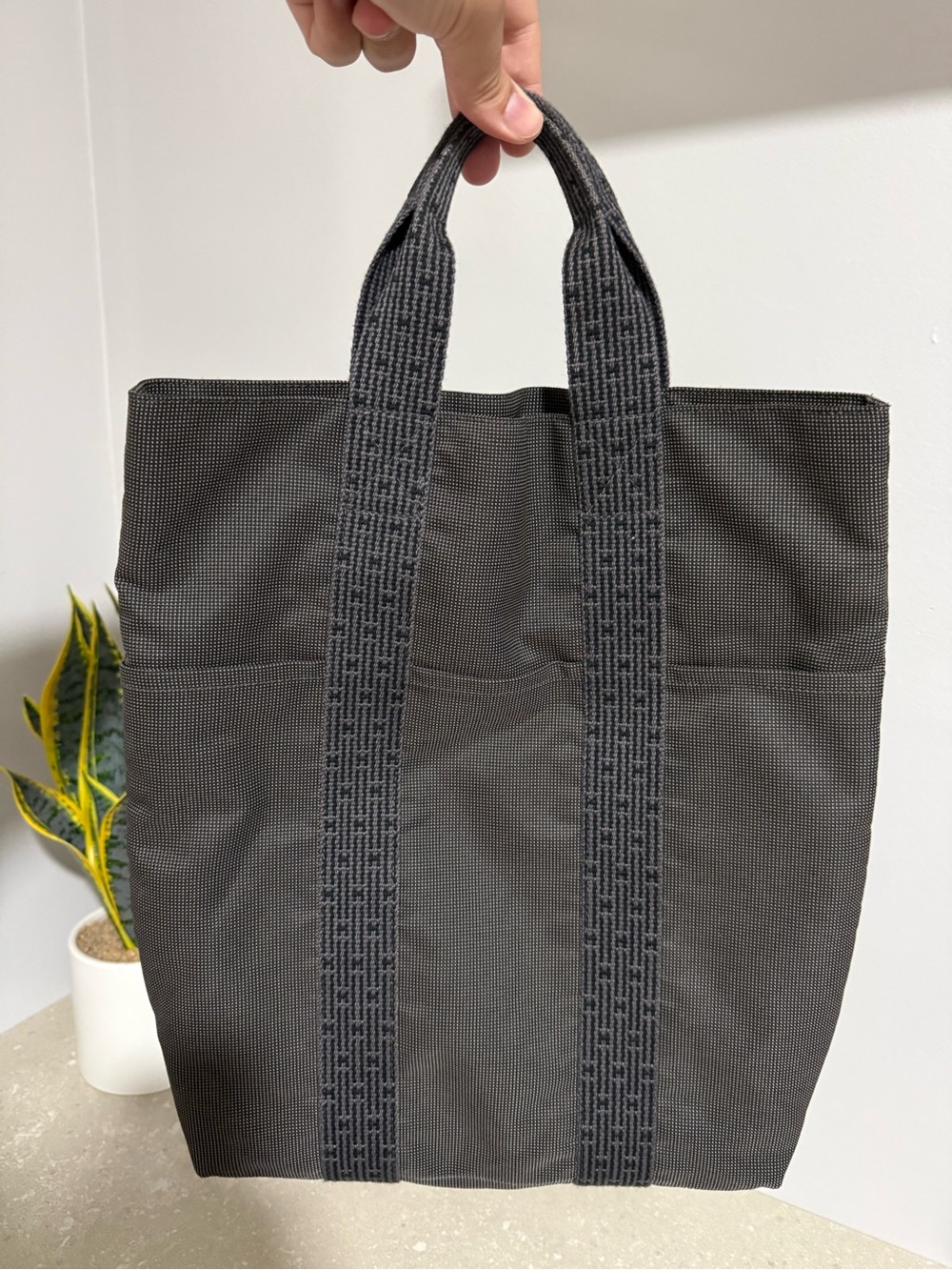 Hermes Toile Herline Canvas Cabas Tote Bag In Gray